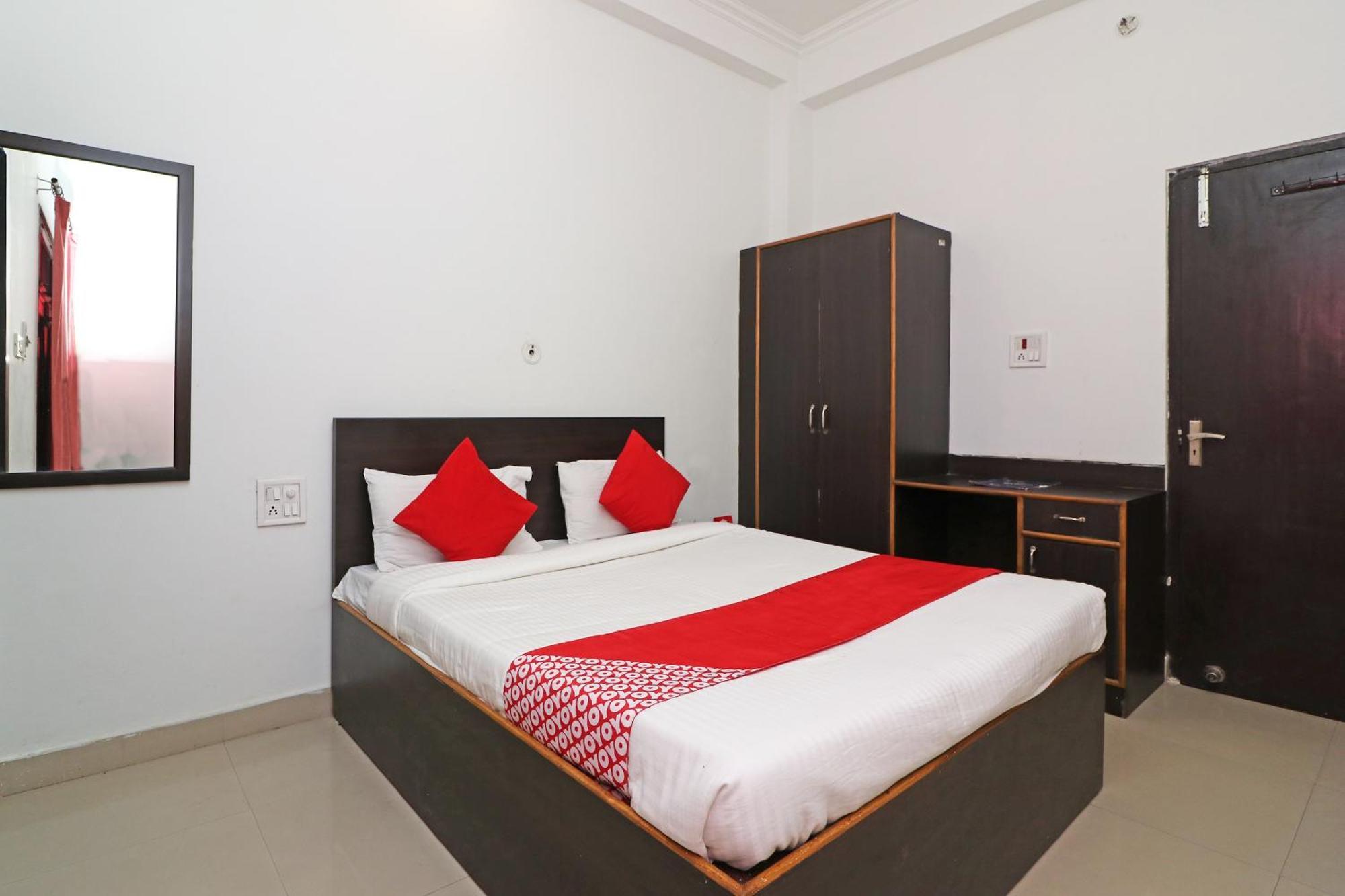 Hotel O Mid Town Ojus Tower Rudrapur Exterior photo