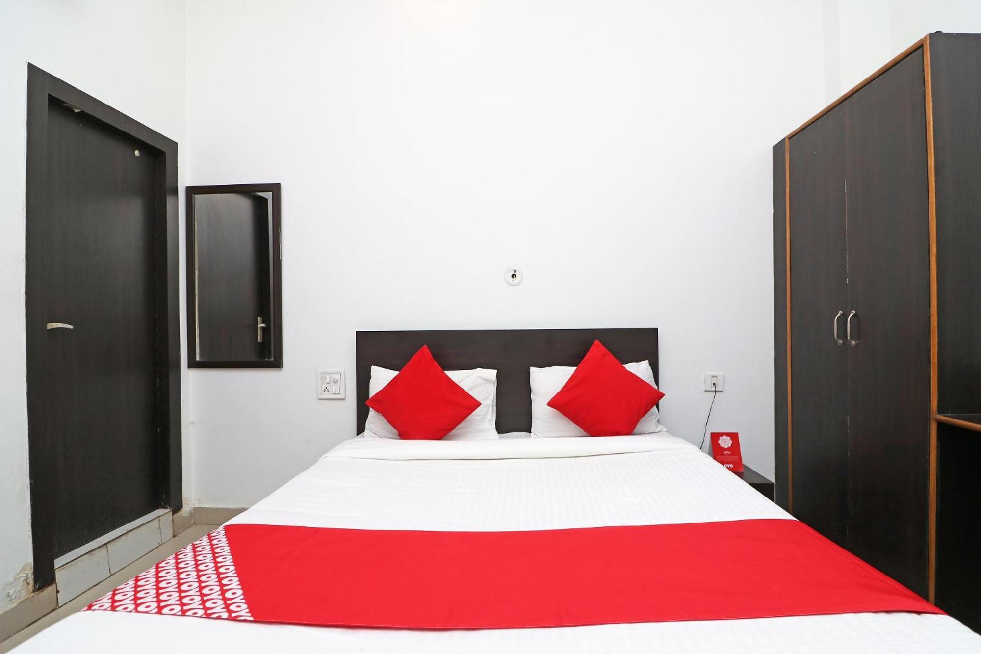 Hotel O Mid Town Ojus Tower Rudrapur Exterior photo